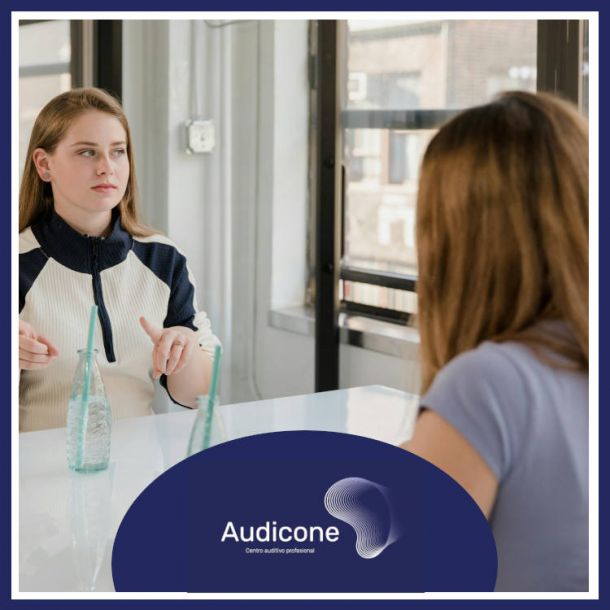 Audicone apoya el Día Internacional de las Personas con Sordera